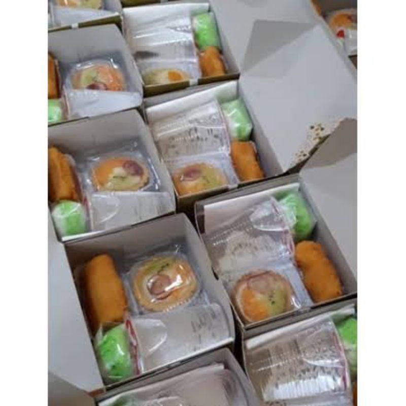 

SNACK BOX/SNACK KOTAK/KUE BASAH KOTAKAN/KUE HAJATAN/KUE KOTAKAN/KUE HANTARAN/KUE BASAH MURAH