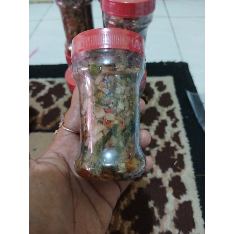 

sambel kecombarang mata