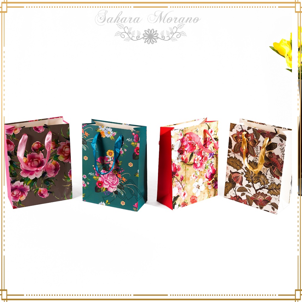 

Paper Bag Motif Bunga | Tas Belanja | Tas Souvenir | Tas Hampers | Goodie Bag