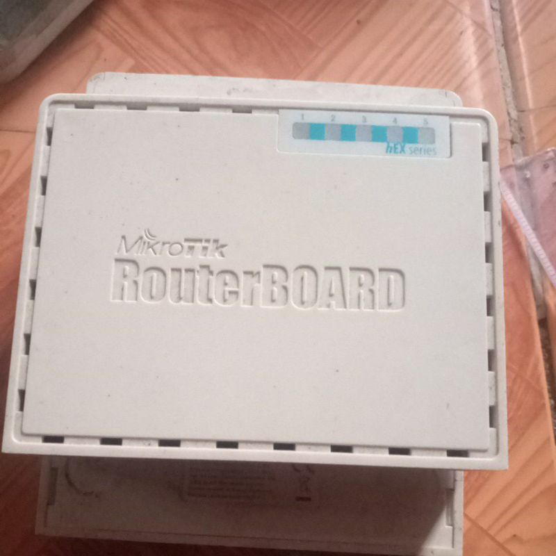 RB750r2 / mikrotik rb750r2