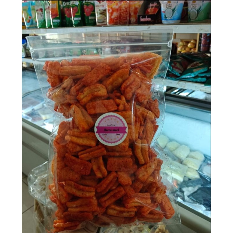 

kerupuk blimbing pedas gurih270g