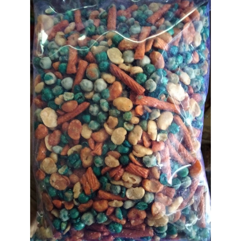 

kacang mix pack 500 gr