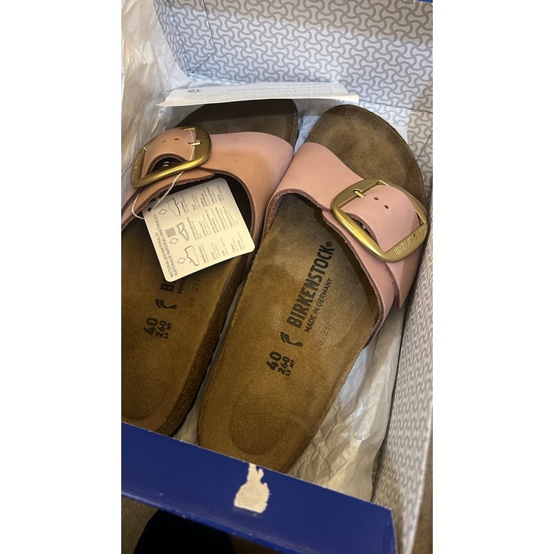 New, Birken size 40 with box