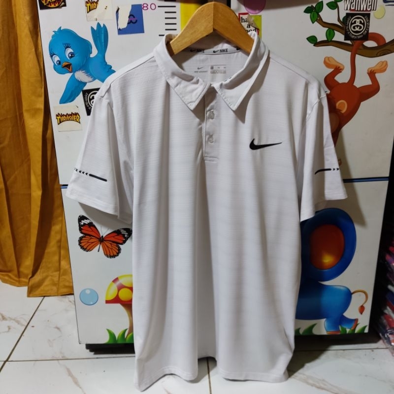 Kaos polo Shirt Golf nike colour grey