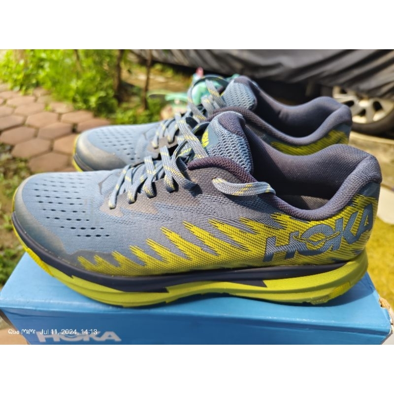 Sepatu Hoka Torrent Preloved