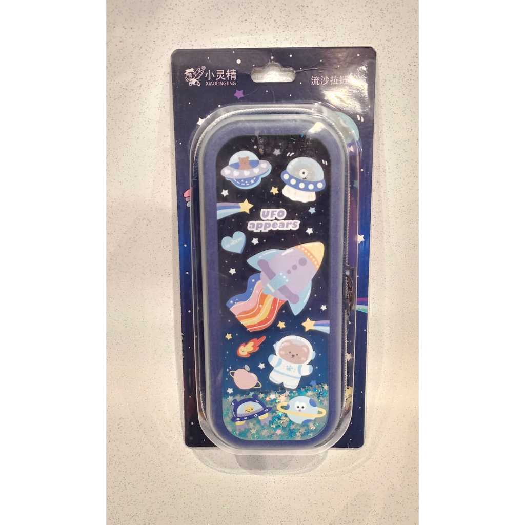 

XLJ PENCASE ROCKET GALAXY GLITTER BLUE XLJ-3854F - GRAMEDIA BSD CITY