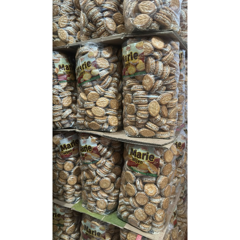 

Marie Wijen Buat Asul-Asul Berat 1 kg - 2,5 kg