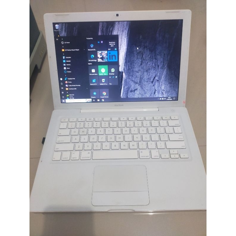 macbook white 2008 Bekas