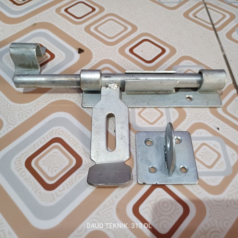 Grendel kancingan pintu kayu/besi