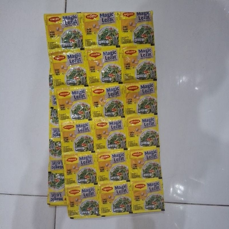 

Maggi Magic Lezat 7gr 72 sachet (6 renceng)