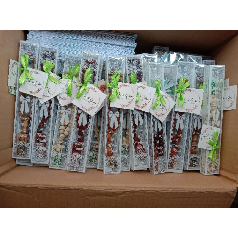 souvenir tasbih bungkus mika/ souvenir tasbih kayu/souvenir tasbih kayu murah/ souvenir pernikahan
