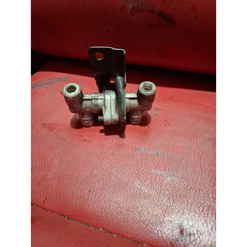 pembagi minyak rem civic lx/grand civic/nouva