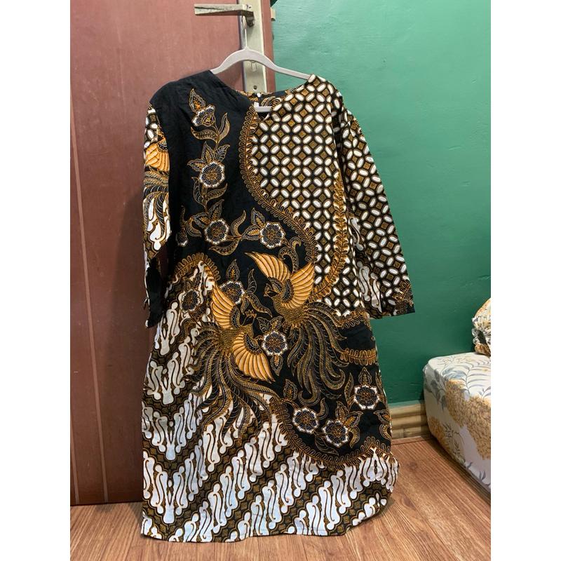 PRELOVED BAJU BATIK BENANG RAJA