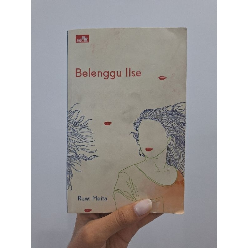 Novel Belenggu Ilse by Ruwi Meita (preloved)