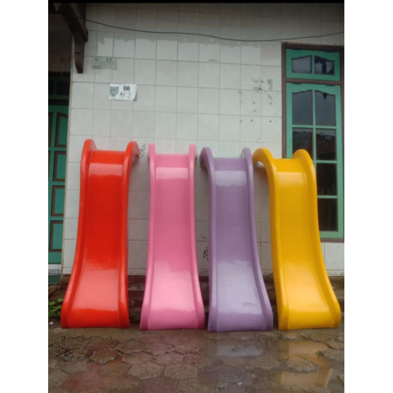 perosotan fiberglass ukuran 2 meter, murah bisa COD, seluncuran fiberglass