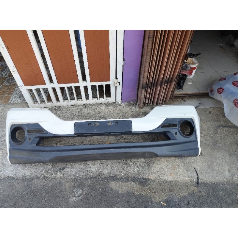 body kit bumper depan xenia  2016-2018 original