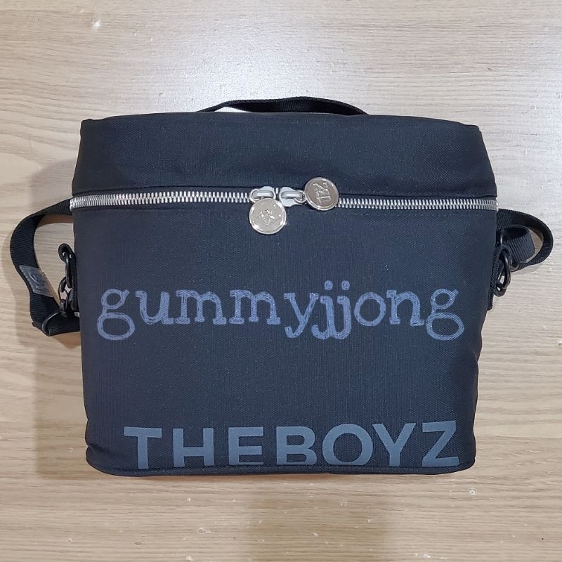 THE BOYZ OFFICIAL LIGHTSTICK POUCH TOABONG (PRELOVED)