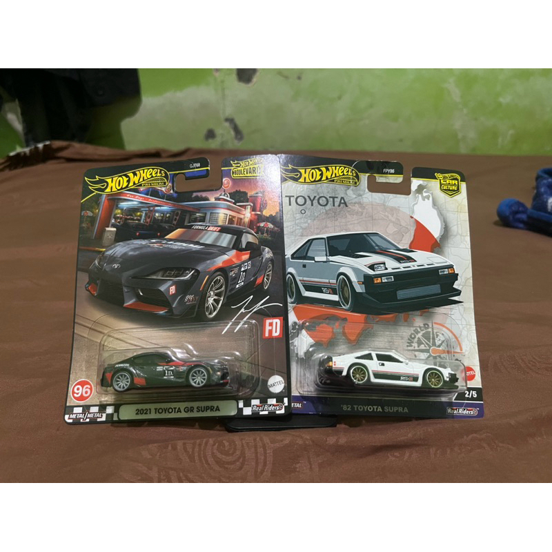 Hot Wheels GR Supra GR Premium Card, Hot Wheels '82 Toyota Supra Premium Card