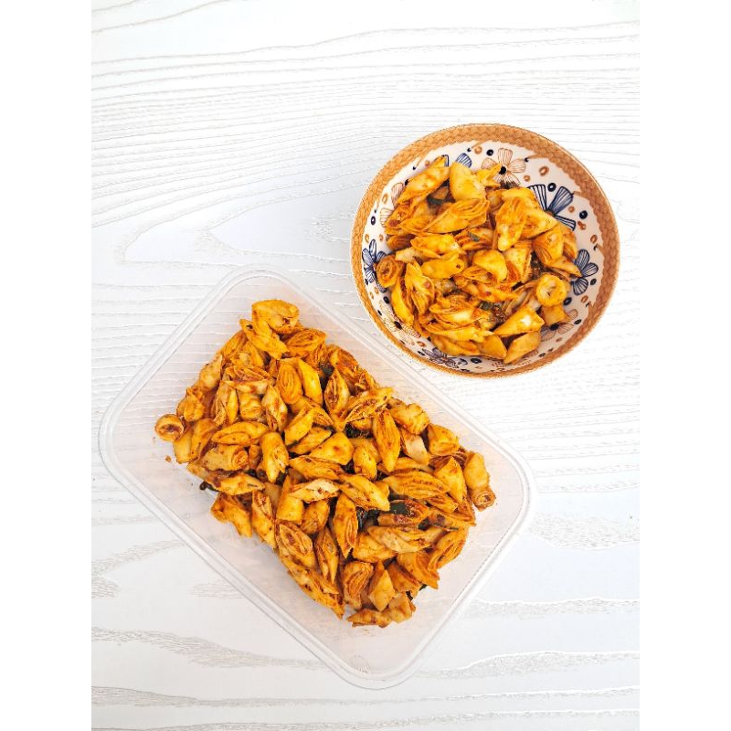 

500gram keripik Pangsit Roll