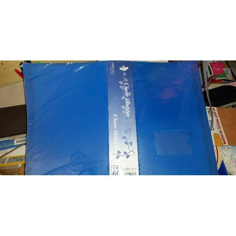 

Clear Holder 60 lbr Agatha Felix Folio