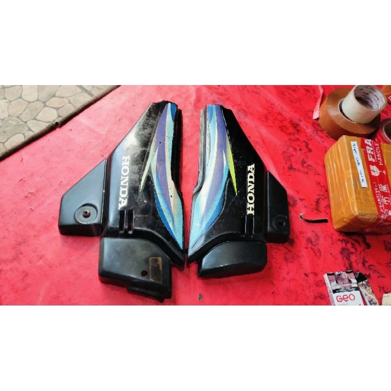 cover box aki tutup aki kanan kiri gl max gl pro original