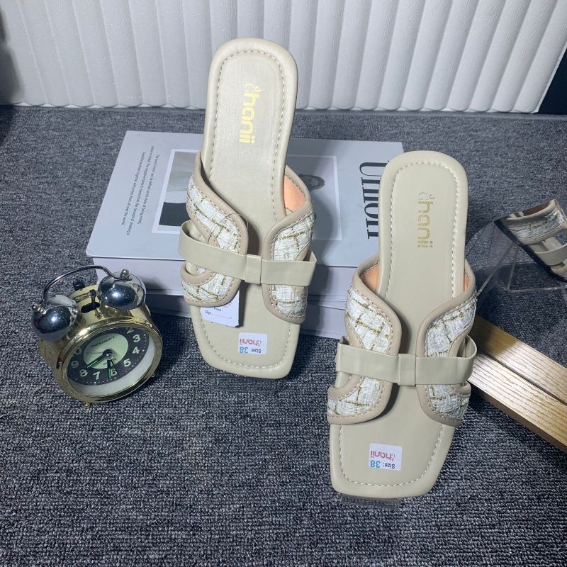 PROMO SANDAL MURAH  Promo Sandal Wanita Terbaru-Sandal MODIS Remaja Kekinian-Sandal Wanita Terlariss