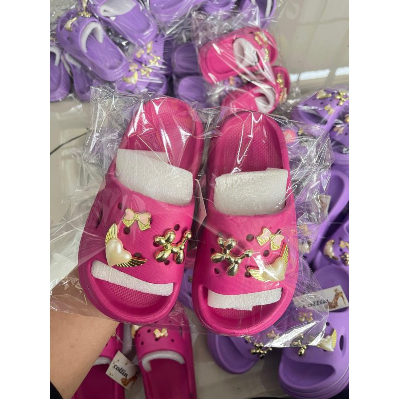 collin sendal anak perempuan