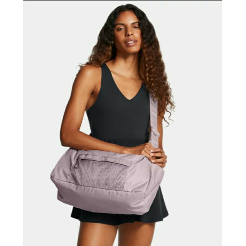 TAS SELEMPANG UNDER ARMOUR STUDIO SLOUCHY DUFFELS TAS TRAVELING TAS OLAH RAGA ORIGINAL