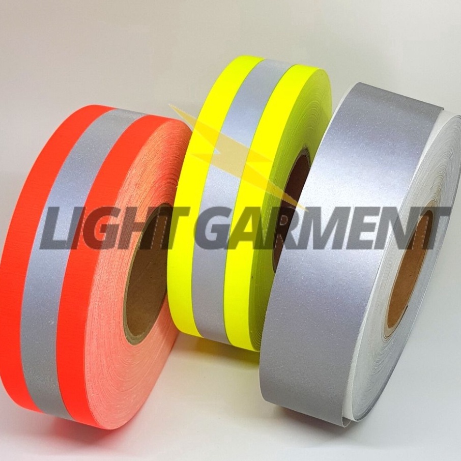

PRODUK TERBARU Pita Scotchlite Skotlet Reflektif Reflektor Anti Bara Api Flame Resistant 5 cm 1 meter Baju Pemadam Safety Tahan Panas