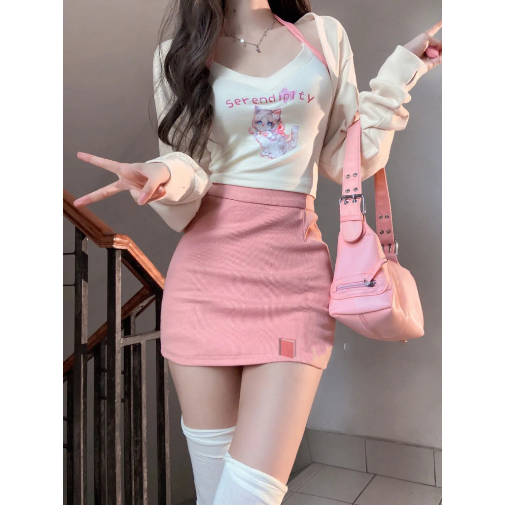 [Enamor] Versi Korea dari set tiga potong warna merah muda dari musim gugur wanita musim gugur baru 