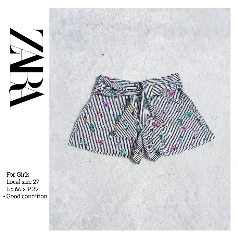 Celana pendek Zara