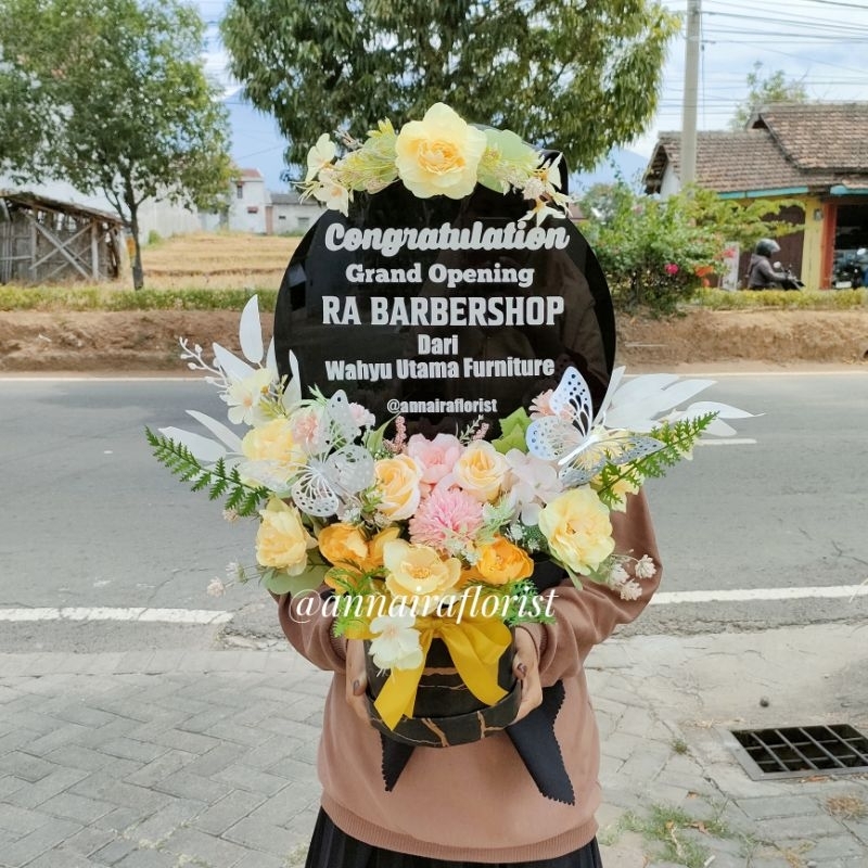 Papan akrilik ucapan