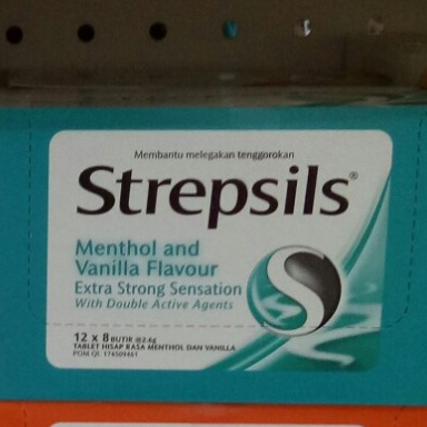 

Strepsils Menthol And Vanilla Flavour 12 x 8 Tablet / Permen Pelega Tenggorokan