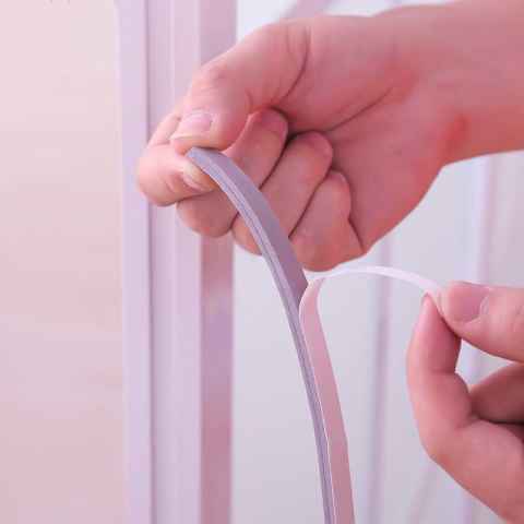 Lis Strip Pintu Door Noise Insulation Sealing Tape 3cmx5M List Tempel Soundproof Mudah di Pasang Uni