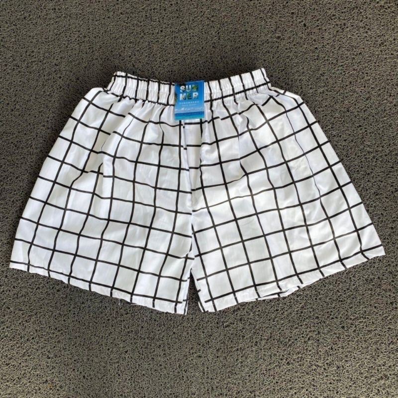 Celana pendek  Terlaris Celana Pendek Unisex Kotak Kotak