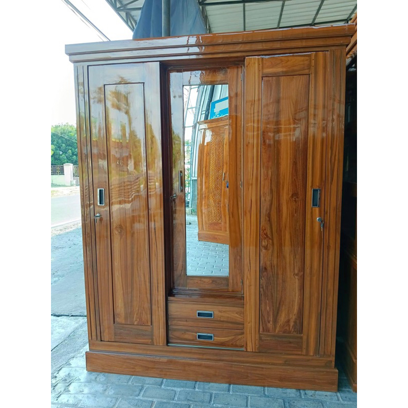 Lemari Pakaian Jati Minimalis/Lemari Jati Minimalis Sliding