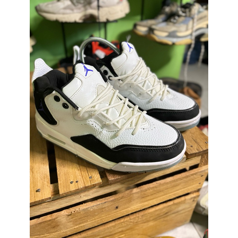 Sepatu second retro 3