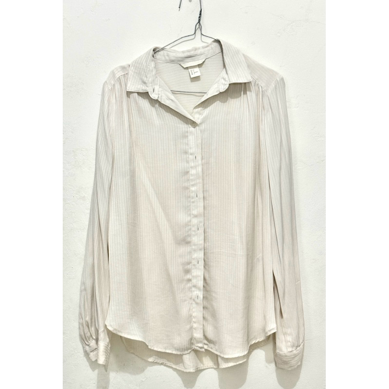 baju wanita kemeja polos merk H&M preloved