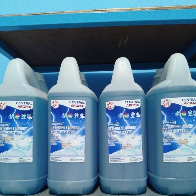 Detergen Cair Laundry