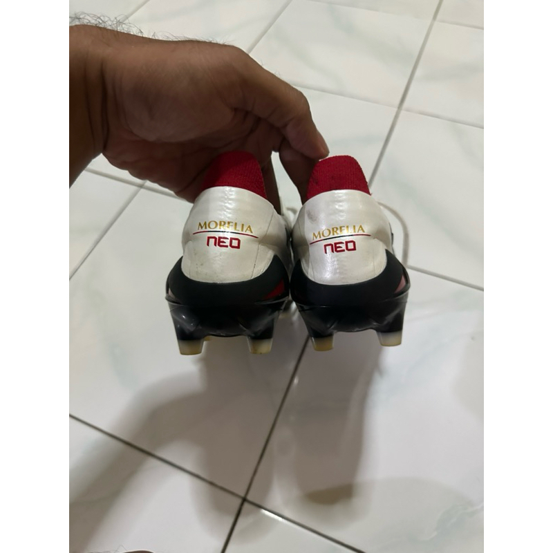 ( SECOND LIKE NEW ) sepatu bola Mizuno morelia neo 4 japan