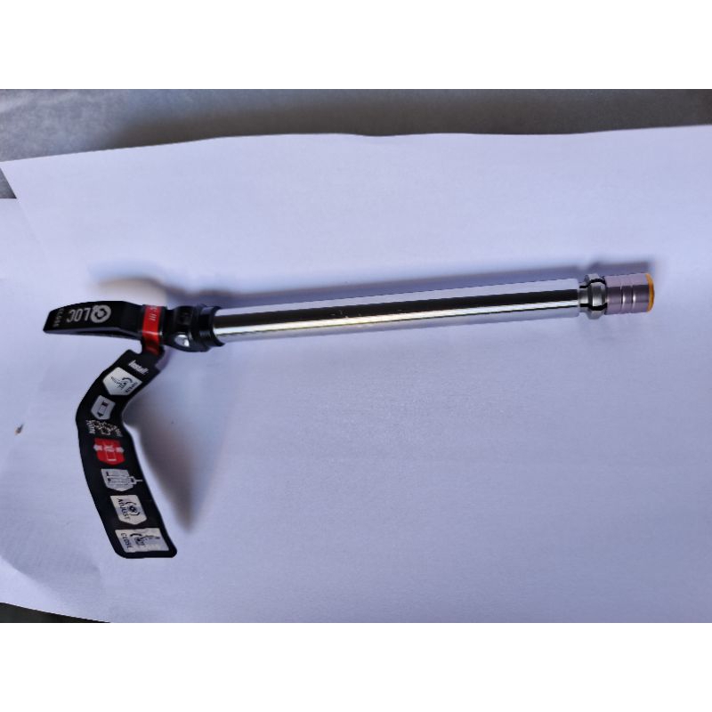 As TA QLock Suntour Thru axle Suntour QLock baru