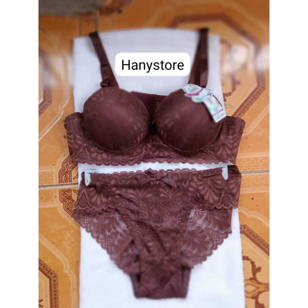 BRA SET CD WANITA / BRA 1 SET CD / BRA CD / MODEL BRA TERBARU / BRA 1 SET DAN CD / PAKAIAN DALAM WAN
