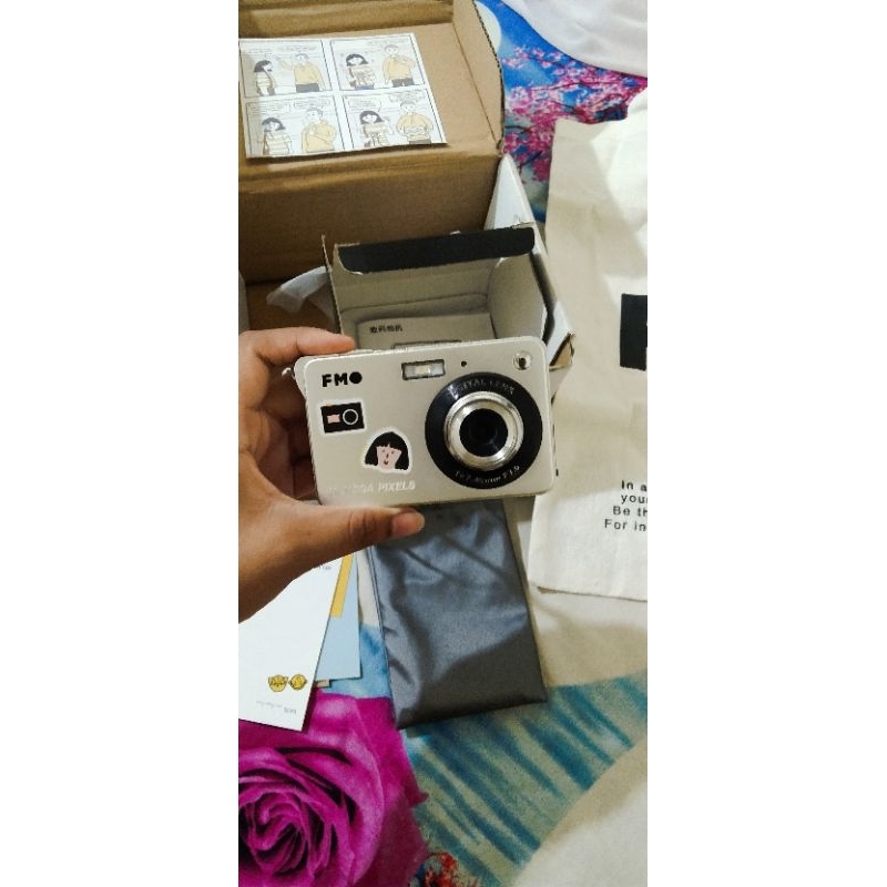 Digicam (kamera digital) FMO