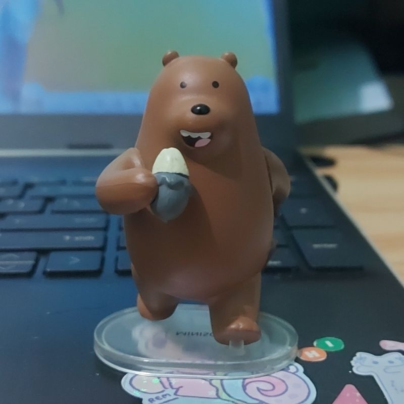 Miniso x We Bare Bears ( WBB ) Go to Travel Blind box unsealed ( Grizzly )