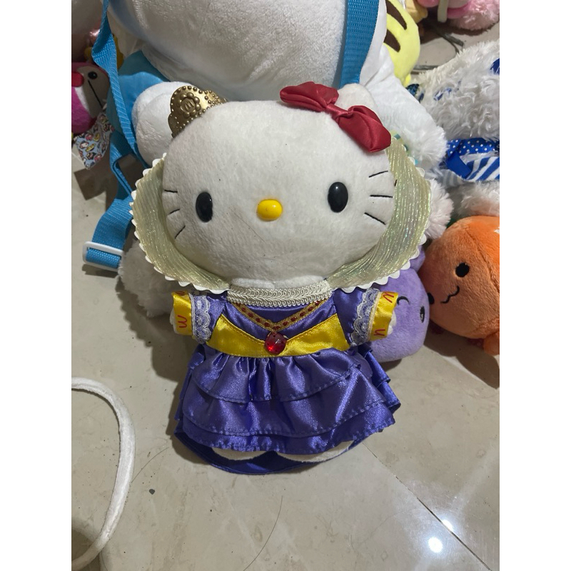 Boneka Hello Kitty Ratu