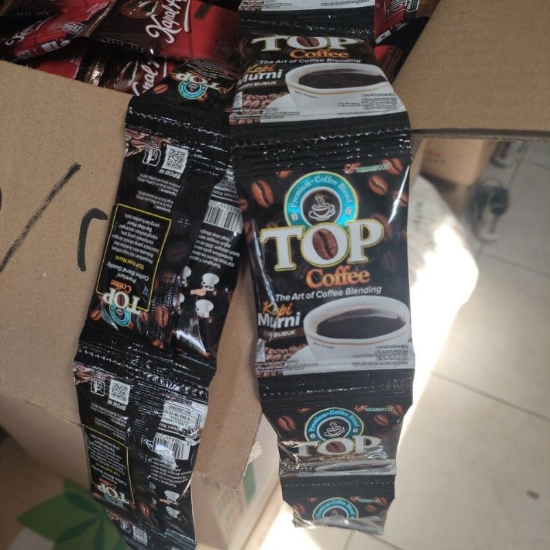 

TOP coffee isi 10 per renteng