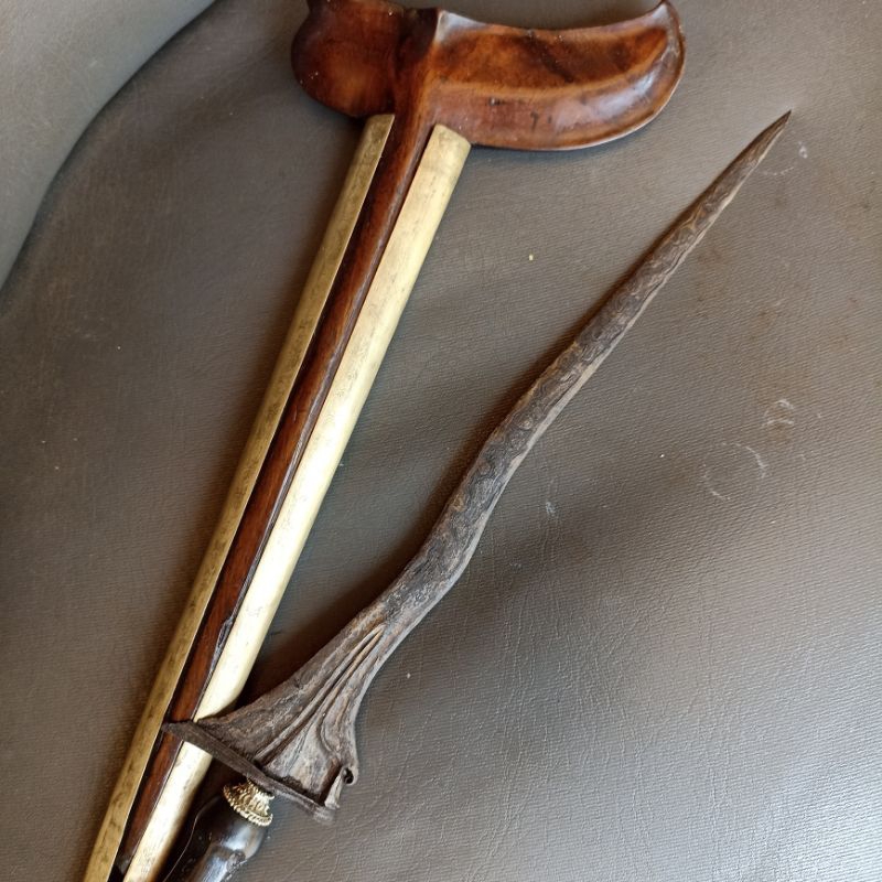 Keris Jangkung Mangkurat Luk 3 Original Sepuh Pamor Wahyu Tumurun
