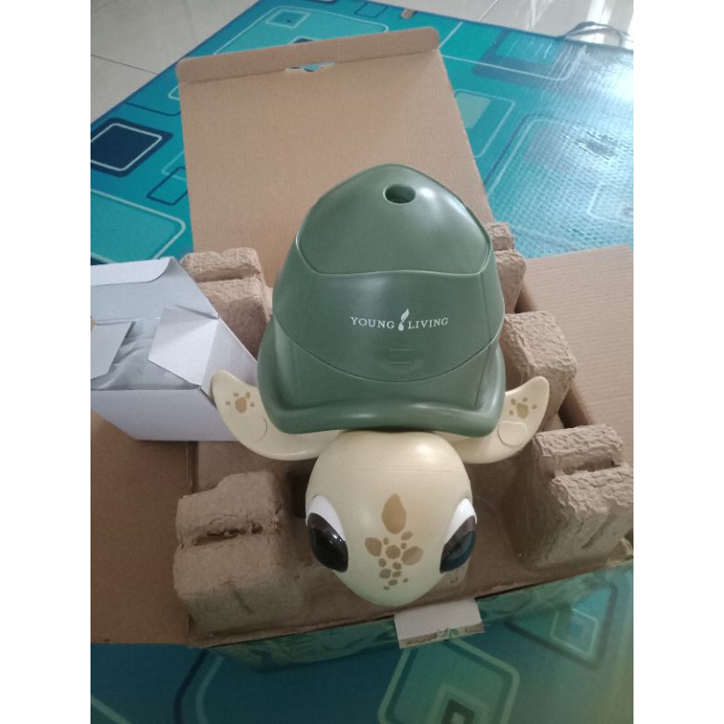 Shelly Turtle Diffuser Young Living