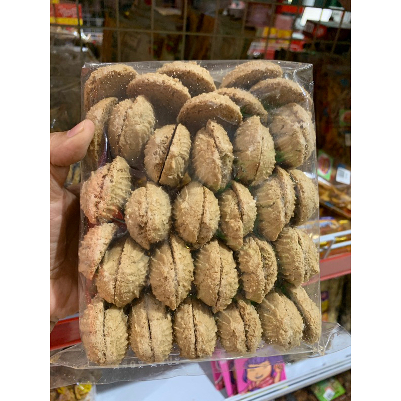 

Semprit Serondeng Kelapa Kemasan 250 gram | 500 gram