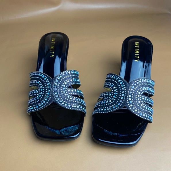 Sendal Wedges Hak Kaca Wanita Motif Berlian NF-007